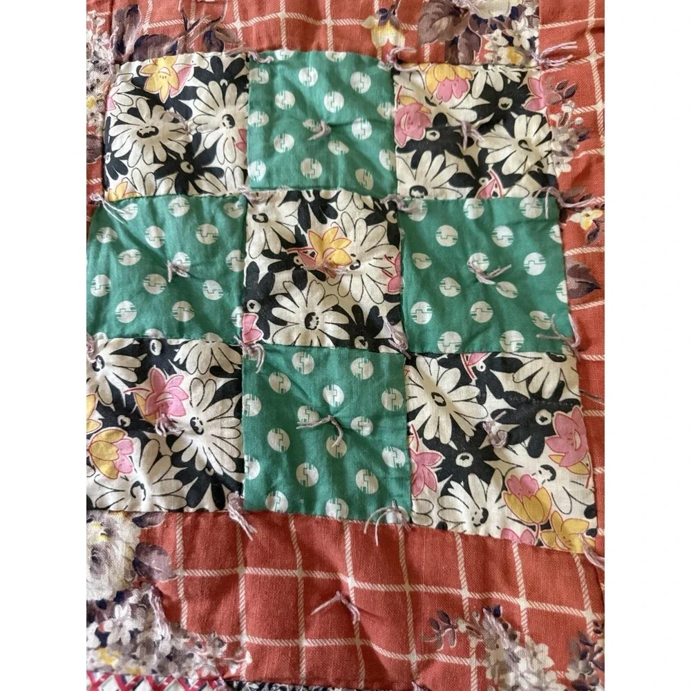 Vintage 1940's 9 Patch Patchwork Quilt Hand Ties Floral Backing 88x70 Excellent